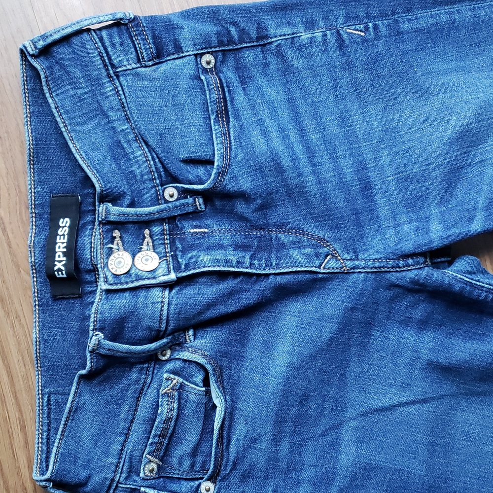 Express Stretch Performance Cropped Legging Jeans… - image 3